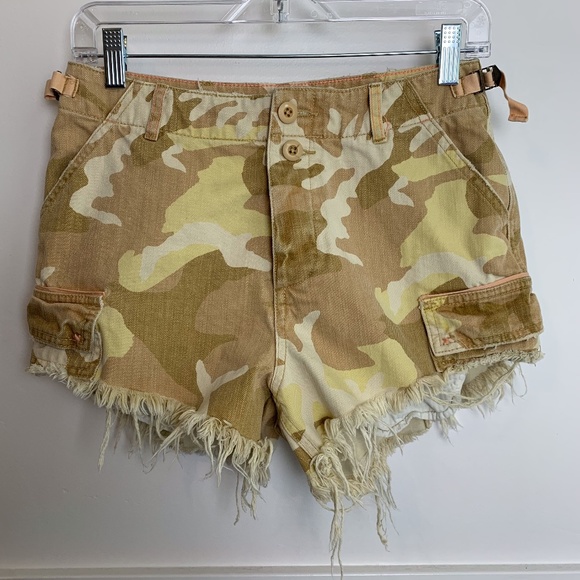 Free People Commander Light Camo Cutoff Shorts - Picture 3 of 8